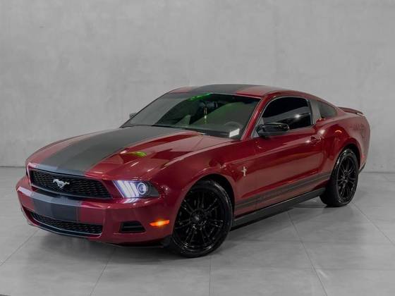 FORD MUSTANG 4.0 COUPÉ V6 12V GASOLINA 2P AUTOMÁTICO